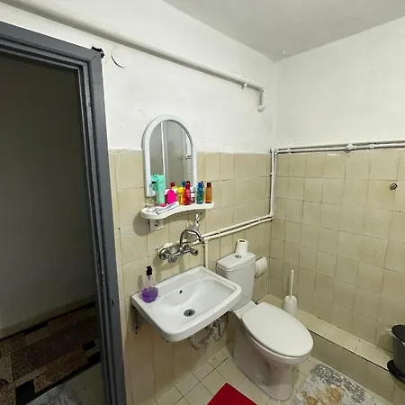 For Only Women Single Room, In Uskudar Апартаменты *